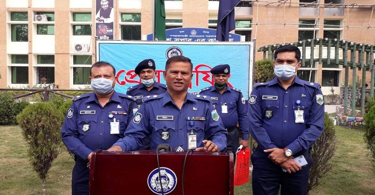 নাটোরে আন্তঃজেলা সড়ক ডাকাত দলের পাঁচ সদস
